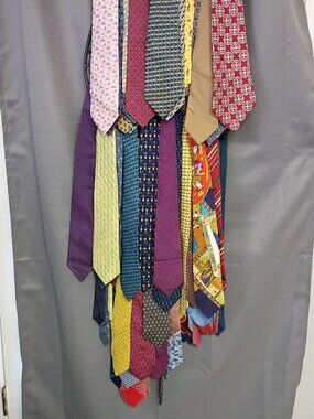 ❤️LOT 50 HERMES FRANCE Silk Neckties Ties Excellent